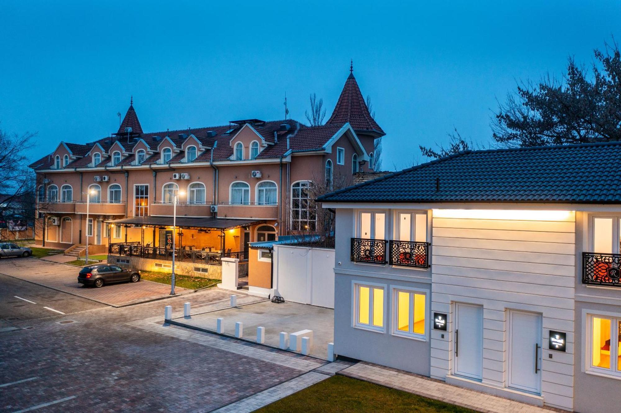 Garni Hotel Royal Crown Subotica Exteriér fotografie